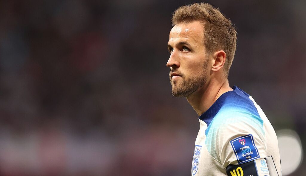 Harry Kane, contrariado por la negativa de la FIFA con el brazalete ‘One Love’