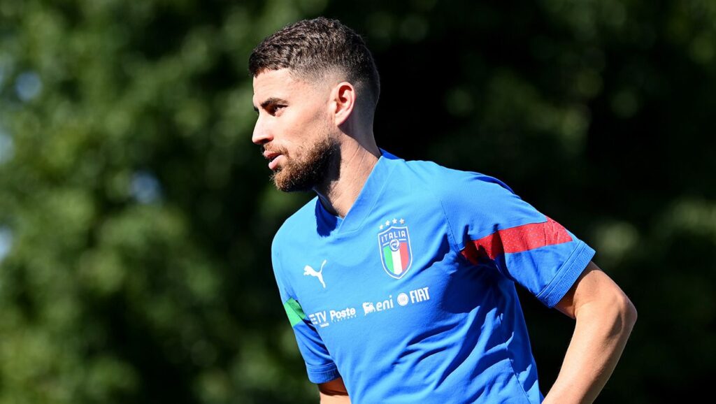 Así juega Jorginho, el posible relevo de Busquets en el Barça