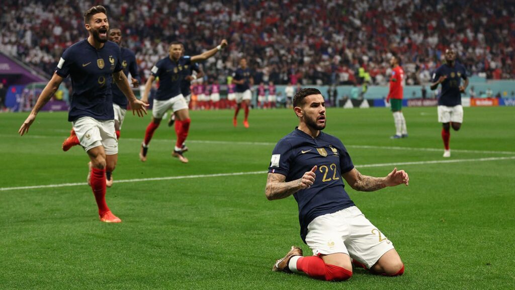 Francia derriba el muro marroquí y se cita con Argentina en la final (2-0)