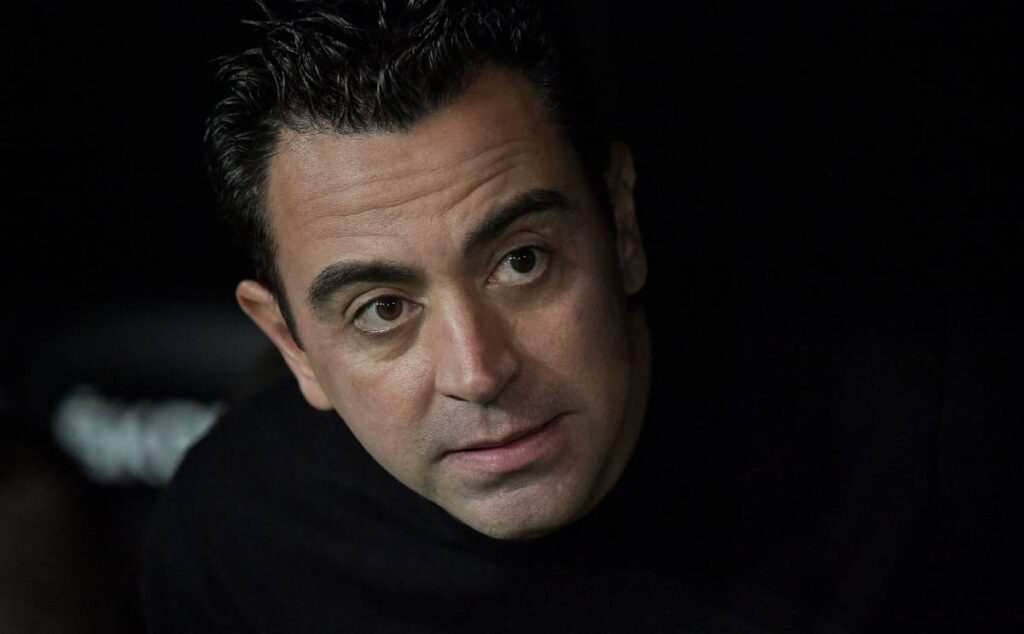 Xavi ‘se moja’: La salida de Memphis, Aubameyang, el reto de la Supercopa…