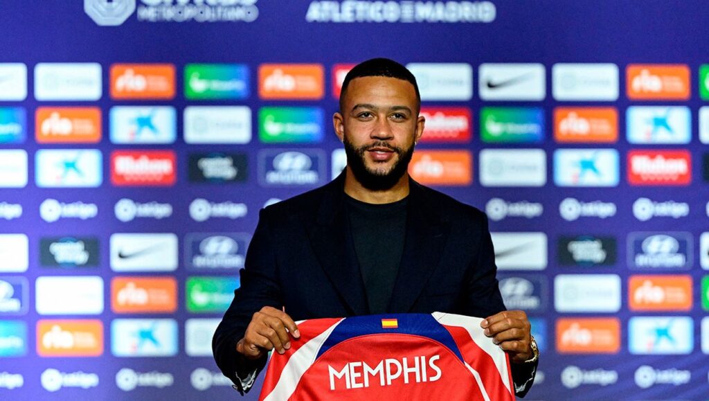 Memphis reconoce que Griezmann le influenció para fichar por el Atlético