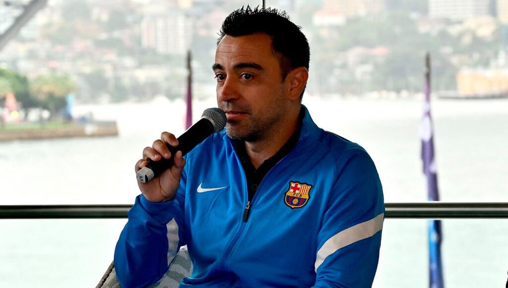 Xavi saca pecho con su Barça y se ‘moja’ con el adiós de Dani Alves