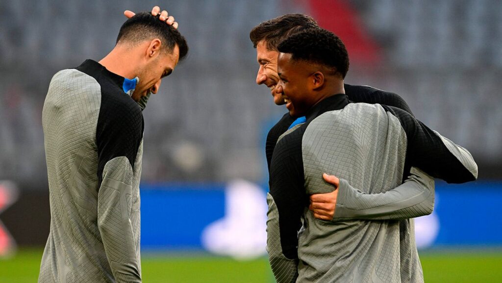 El Barça, confiado en la continuidad de Busquets y Ansu Fati
