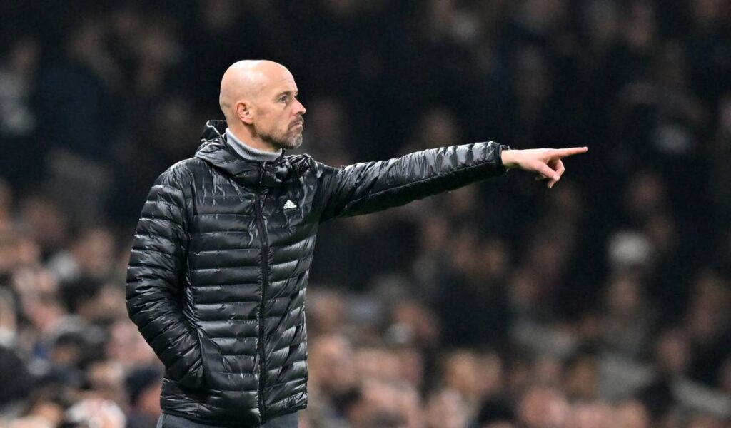 Ten Hag pide la roja para Koundé y asegura que el United pudo golear al Barça