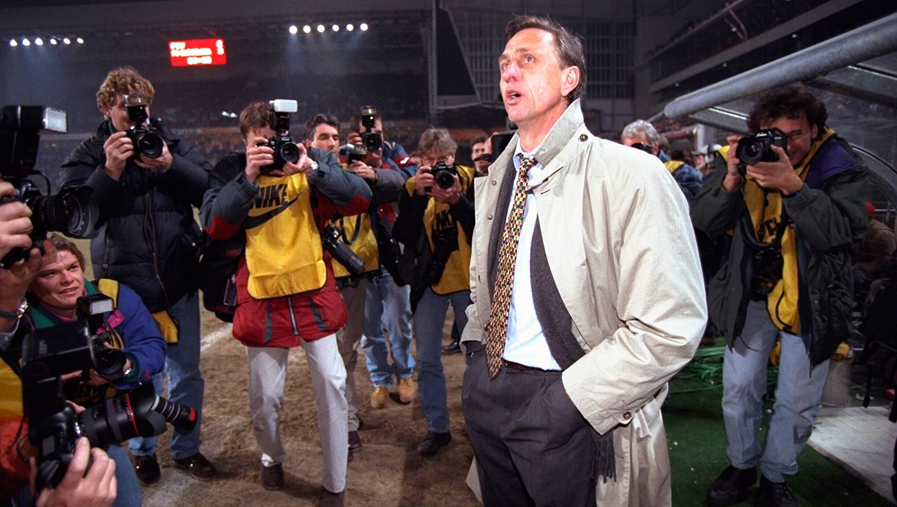 Johan Cruyff como entrenador del FC Barcelona Johan Cruyff como entrenador del FC Barcelona