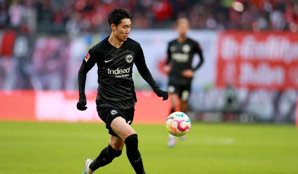 ¿Más cerca del Barça? Daichi Kamada no seguirá en el Eintracht Frankfurt