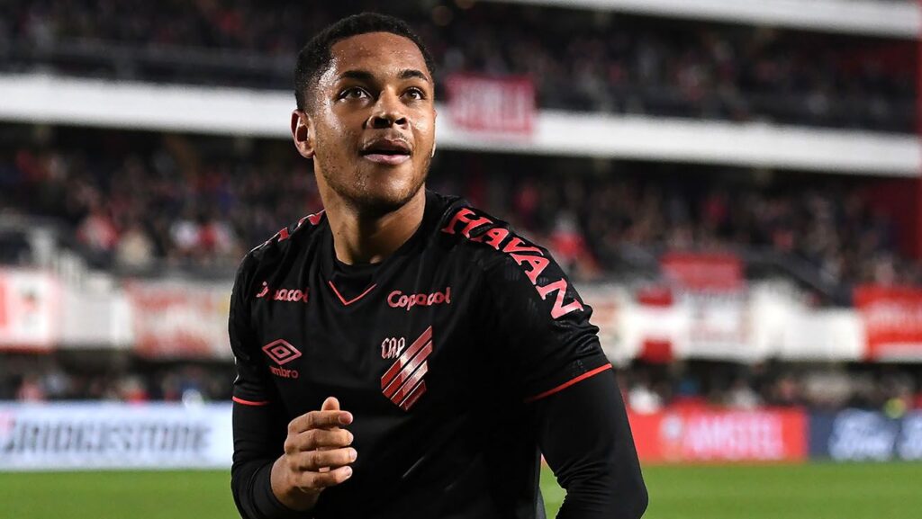 ¿Más lejos del Barça? El precio de Vitor Roque continuará disparándose