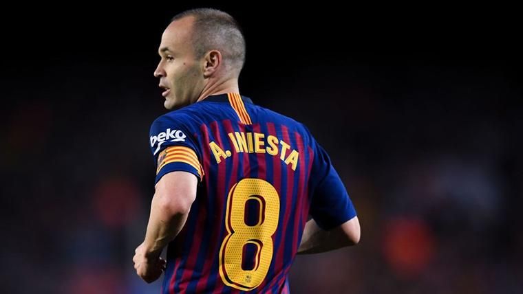 ¡Andrés Iniesta podría volver a vestir de azulgrana en el Vissel Kobe-Barça!