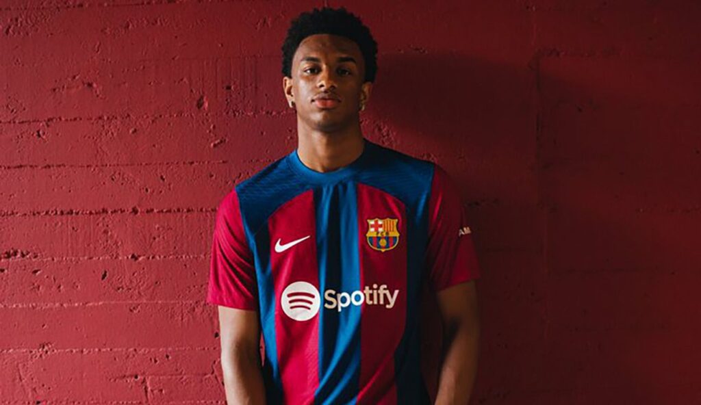 Confianza plena en el Barça sobre la renovación de Alejandro Balde