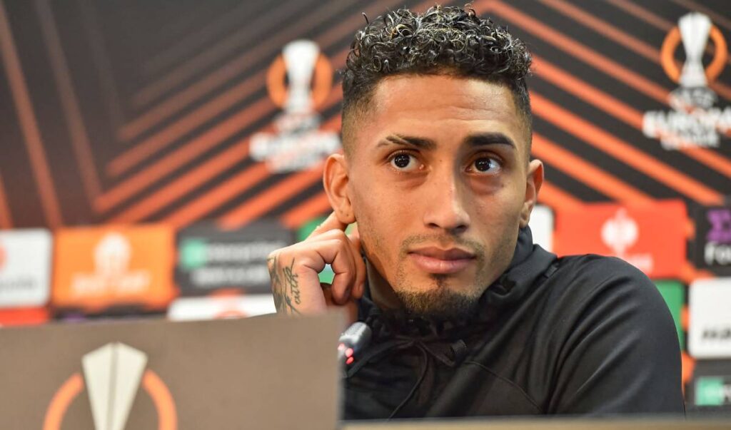 La primera oferta de Arabia Saudí por Raphinha no ‘seduce’ al Barça