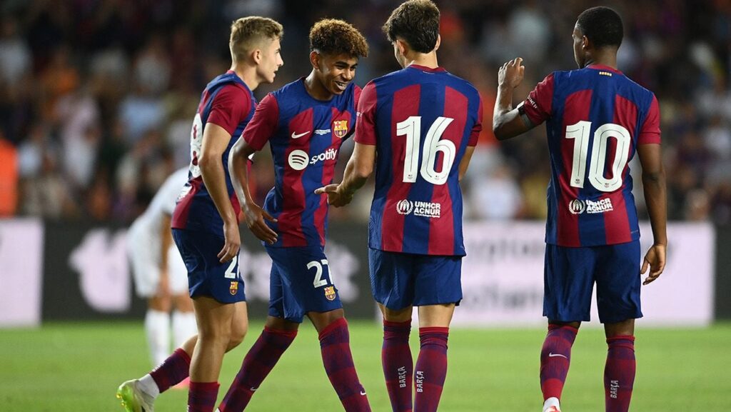 ¡Lamine Yamal, estelar! Se vistió de ‘héroe’ para liderar al Barça ante los ‘Spurs’