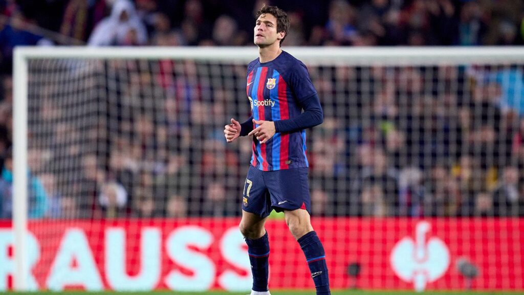 La Premier League ‘coquetea’ con Marcos Alonso