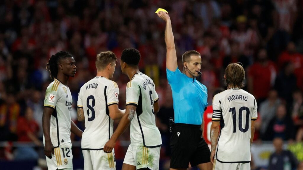 El Real Madrid ‘pasa’ de la autocrítica y arremete contra el arbitraje