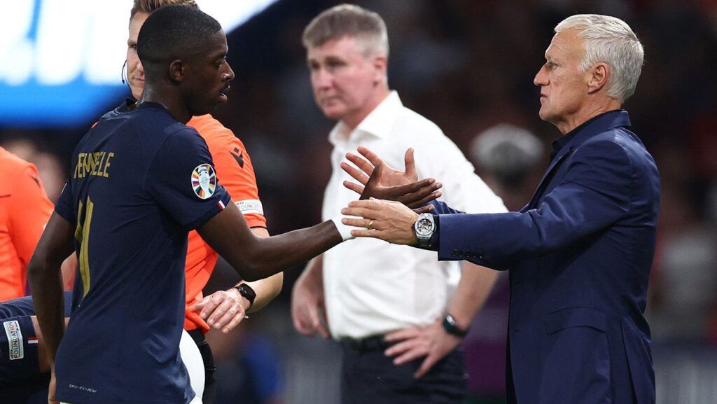 Dembélé se olvida del Barça al referirse a su mejoría futbolística