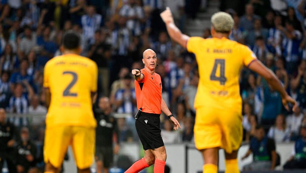 ENCUESTA: Cancelo o Araújo, ¿a quién debería poner Xavi de lateral ante el Madrid?