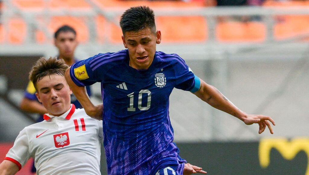 Echeverri minimiza a Estevao y se erige como la gran estrella del Mundial Sub-17