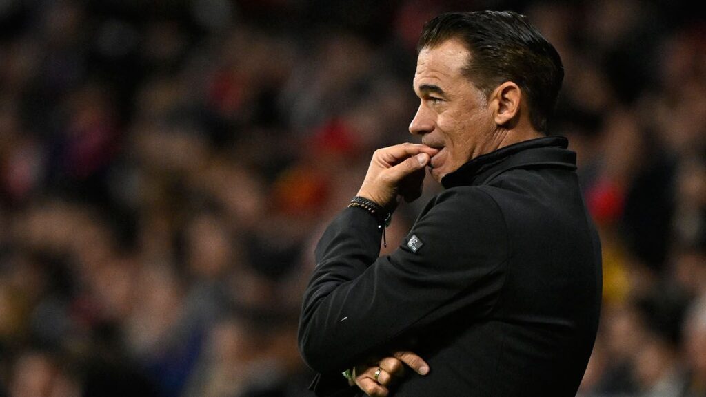 El pronóstico de García Plaza para el Barça-Alavés: «Será como un Clásico»