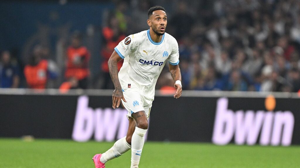 Aubameyang aclara si le guarda rencor al Barça y se ‘moja’ con el posible fichaje de Klopp