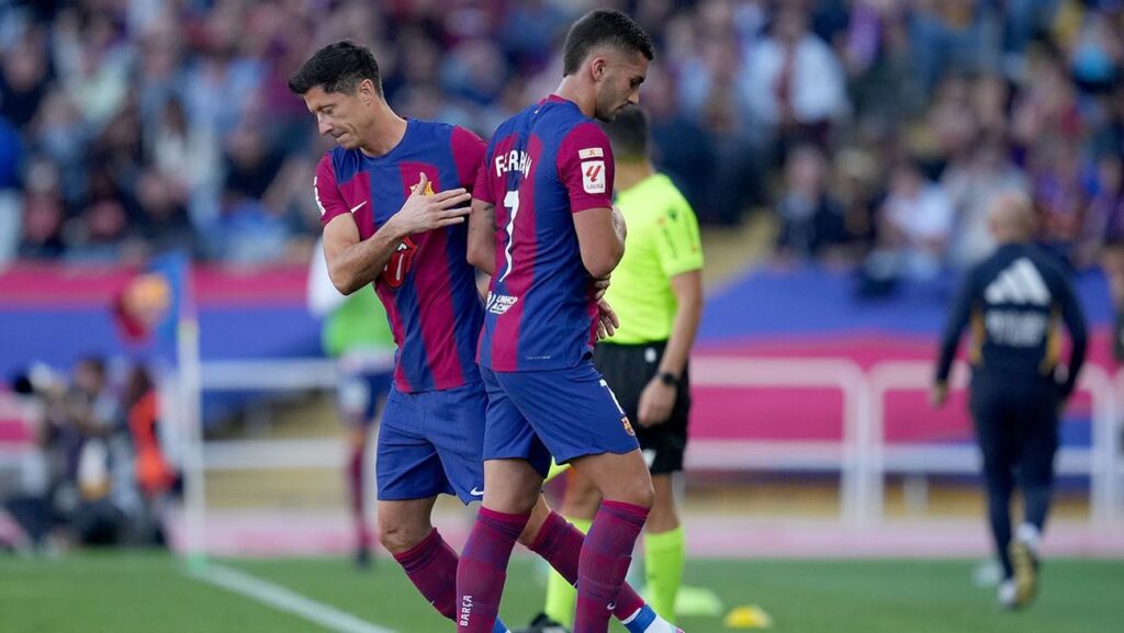 Lewandowski y Ferran hacen a Vitor Roque aún más necesario de lo esperado