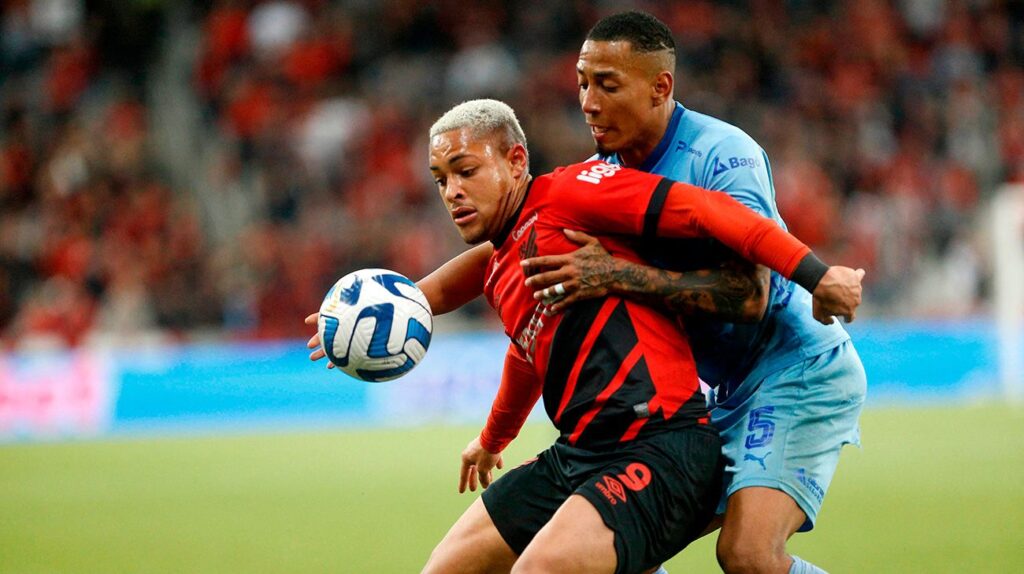 ¡Oficial! El Paranaense despide a Vitor Roque y ‘confirma’ su llegada al Barça en enero
