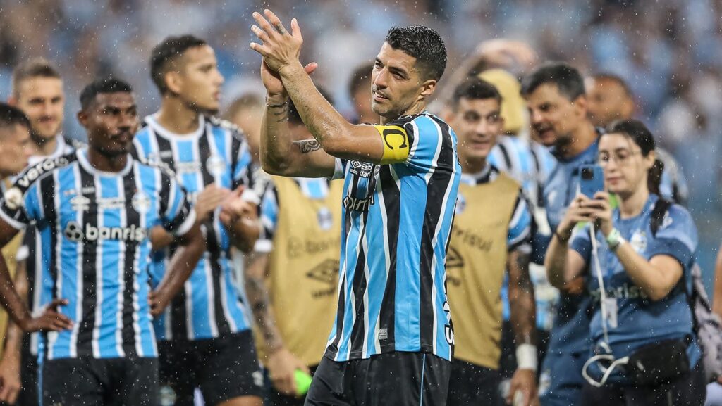 Luis Suárez se ‘moja’ sobre su futuro tras despedirse a lo grande del Gremio