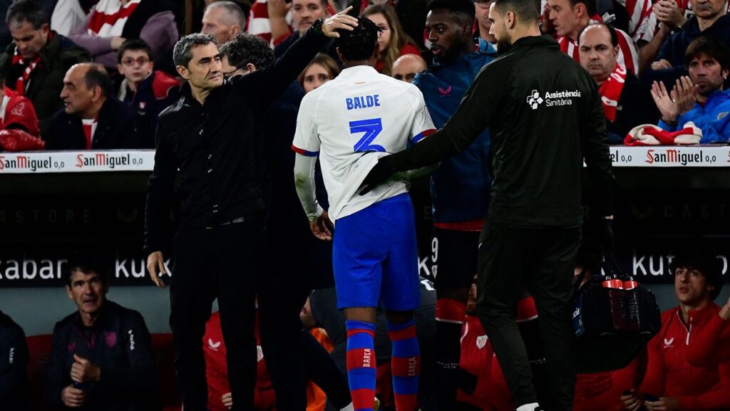 ¡El ‘drama’ en el Barça no para! Alejandro Balde se ‘rompe’ ante el Athletic