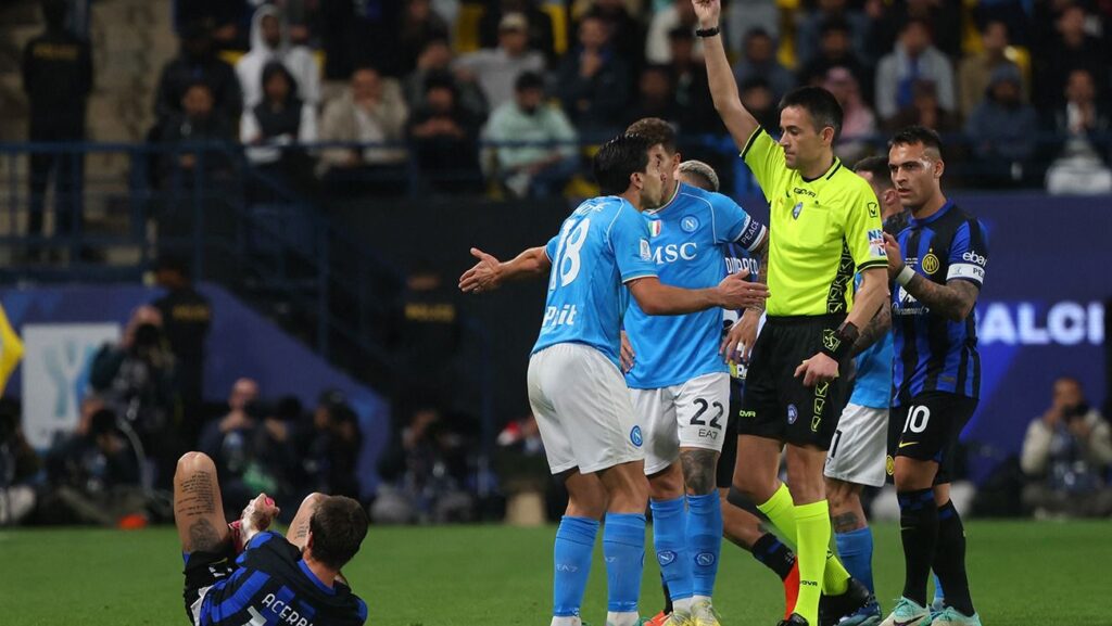 El Napoli pierde en la final de la Supercopa ante el Inter y sigue de ‘capa caída’