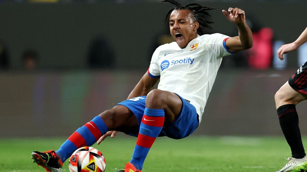 Los motivos por los que Koundé podría estar menos centrado en el Barça