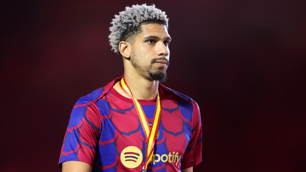 El United se suma al interés del Bayern e irá a la carga por Ronald Araújo
