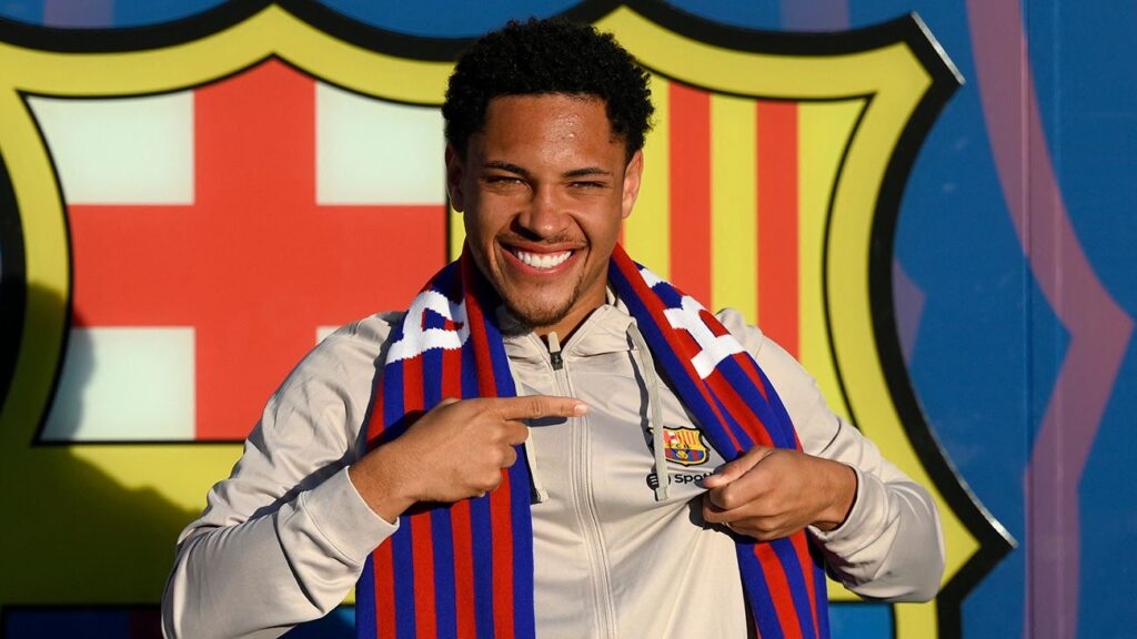 ¡OFICIAL! El FC Barcelona define fecha y hora para presentar a Vitor Roque
