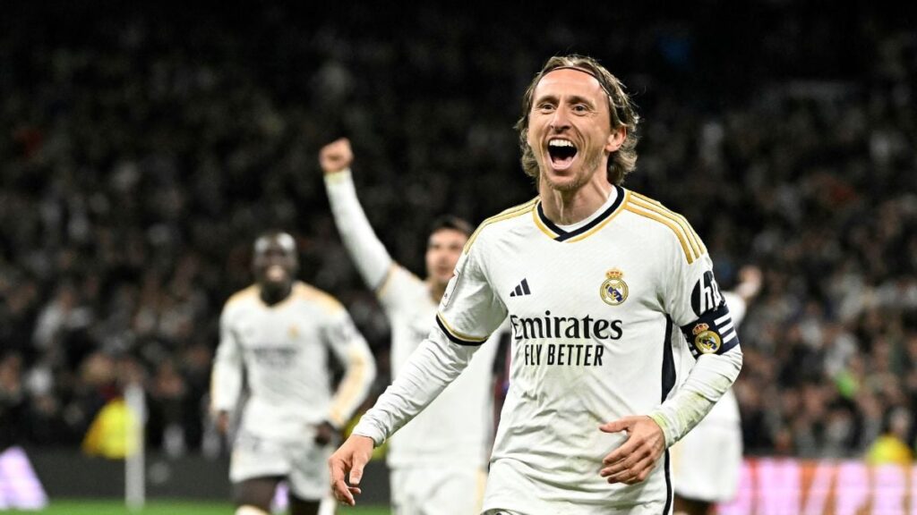 LALIGA: Un golazo de Modric ‘rescata’ al Real Madrid contra el Sevilla (1-0)