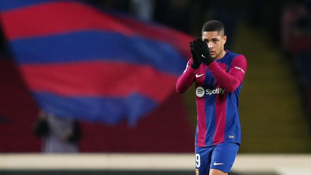 Vitor Roque, ‘remedio’ para un Barça necesitado de chispa