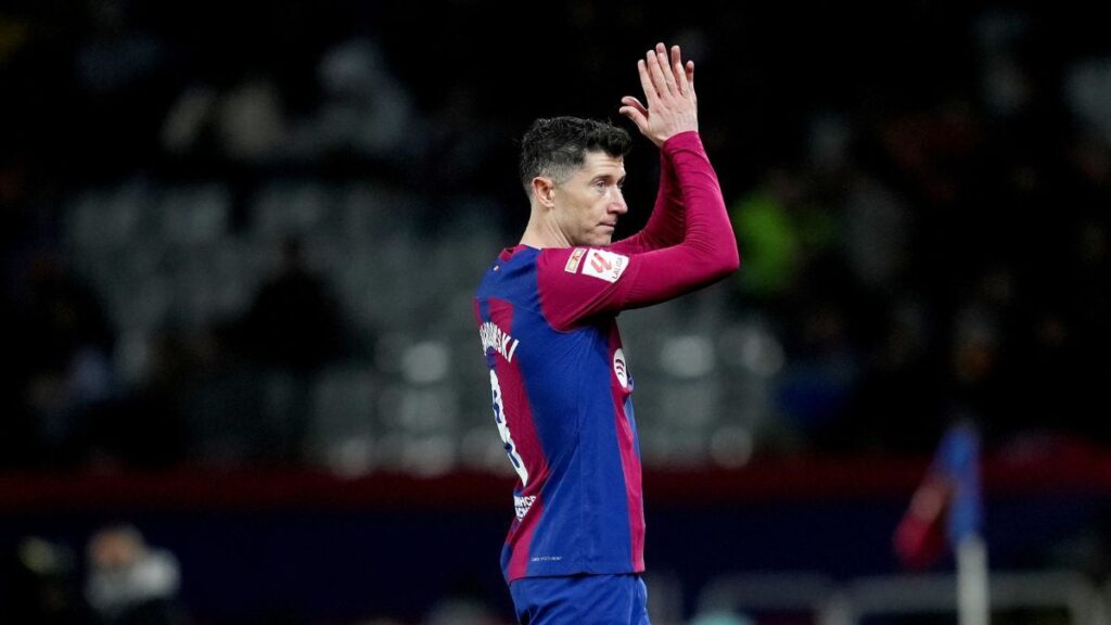 Lewandowski, Joao Cancelo e Iñigo Martínez no jugarán en Cádiz por sanción