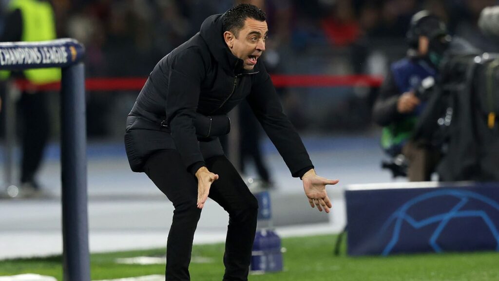 Xavi, orgulloso por la actuación del Barça ante el Nápoles: «Podemos competir en Europa»