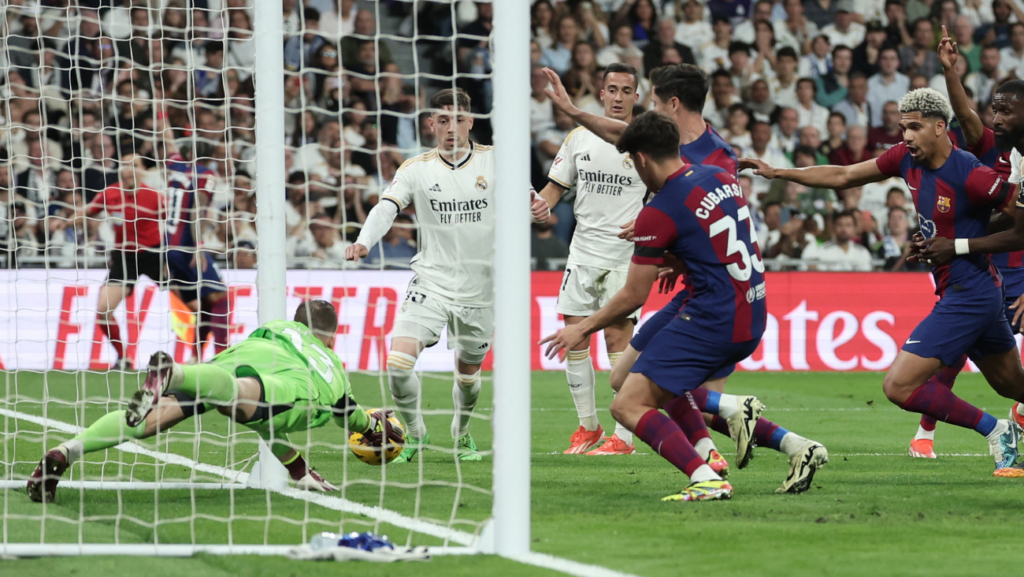 ¡Vergüenza de Liga! El gol ‘fantasma’ que le birlaron al Barça ante el Madrid
