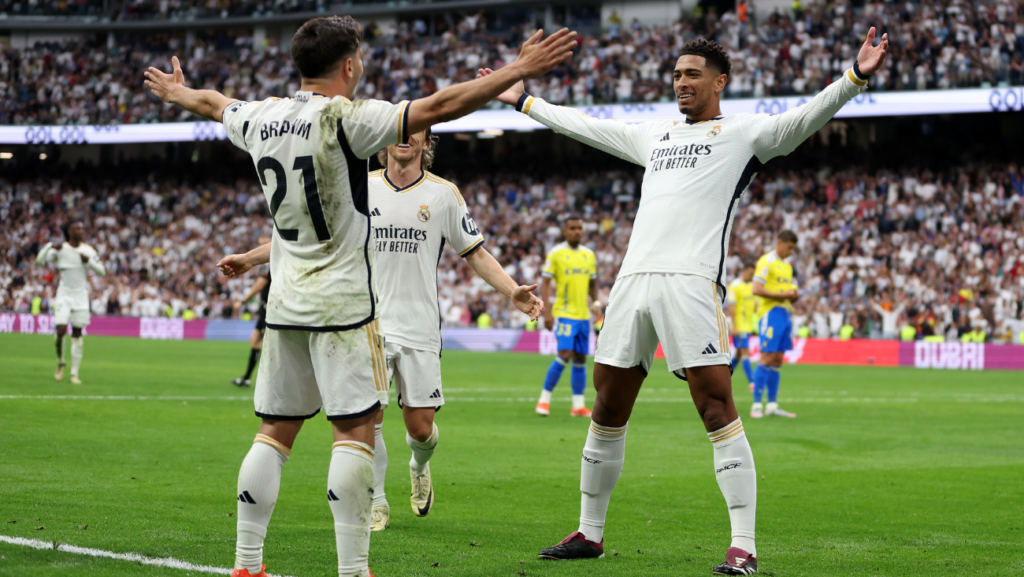 El Real Madrid tira de ‘pegada’ ante el Cádiz y es el nuevo campeón de LaLiga EA Sports (3-0)