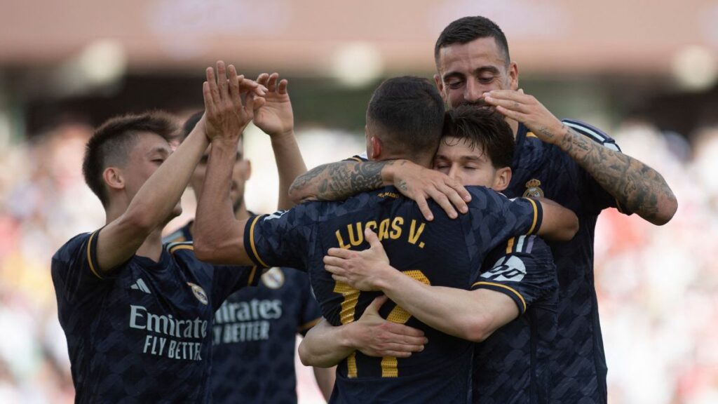 El Real Madrid tira de su ‘unidad B’ para ‘aplastar’ al Granada (0-4)