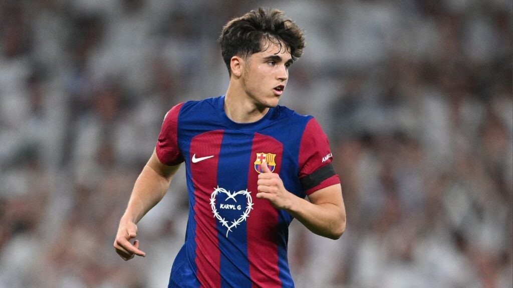 ¡OFICIAL! Pau Cubarsí sella su ansiada renovación con en el Barça hasta 2027