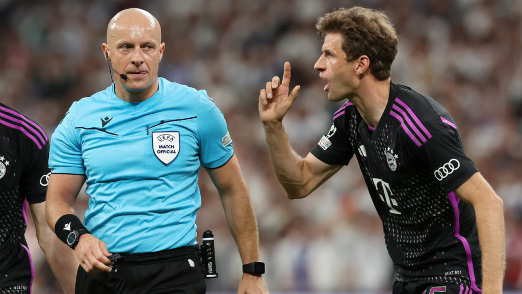 Thomas Müller deja claro el historial de ‘robos’ del Madrid: «Esto en el Bernabéu pasa mucho…»