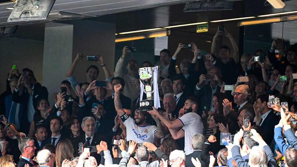¿Chapuza de la RFEF? El Madrid recibirá el trofeo de LaLiga el domingo a puerta cerrada