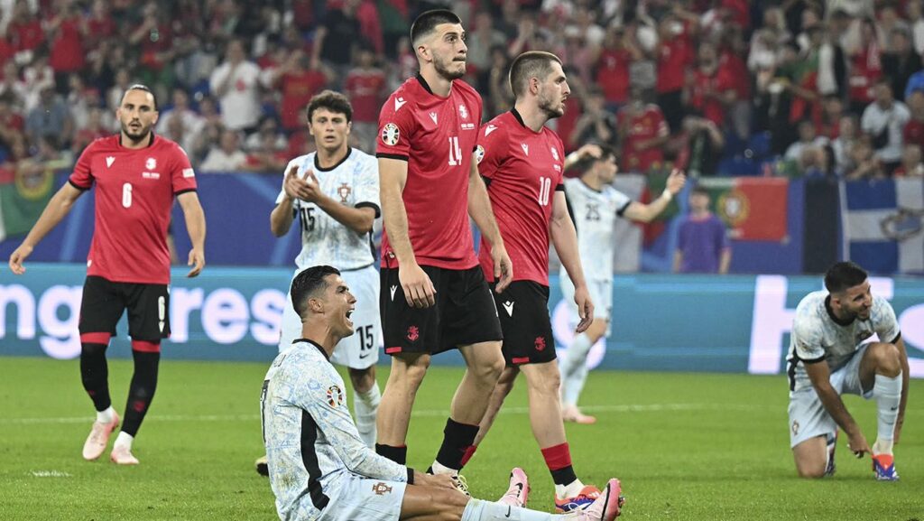Georgia se mete en octavos tras sorprender a Portugal y Turquía sufre para pasar ante Chequia