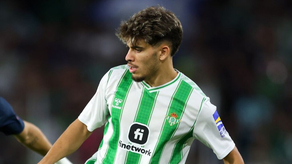 ‘Ventana’ en el futuro de Ez Abde que podría beneficiar al FC Barcelona