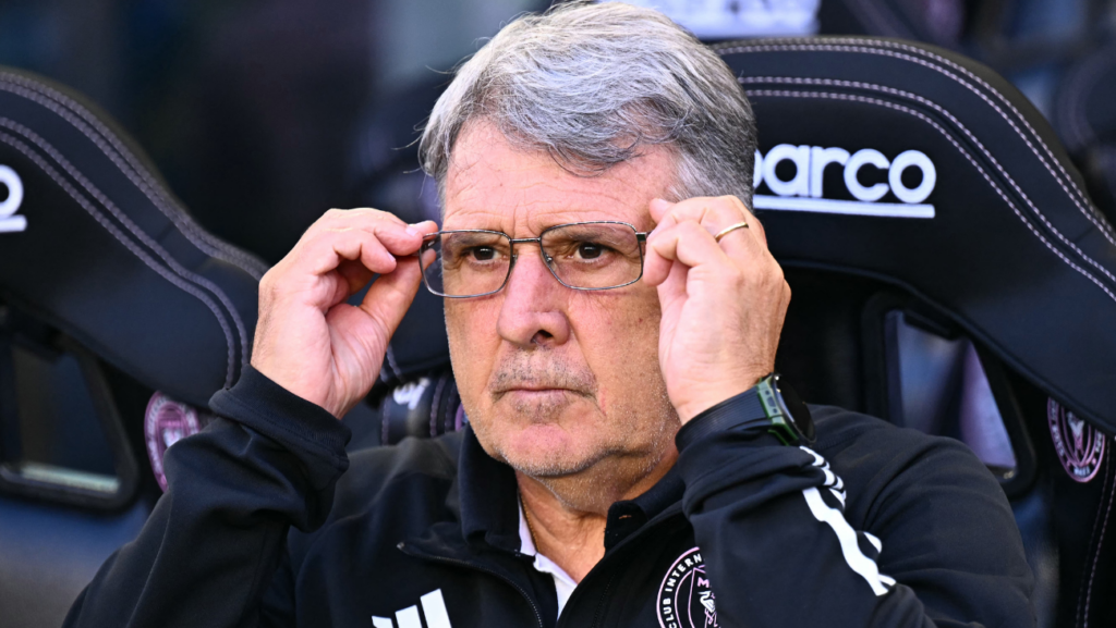 El Tata Martino reconoce la importancia del Barça, Messi, Busquets y Alba en la historia del fútbol