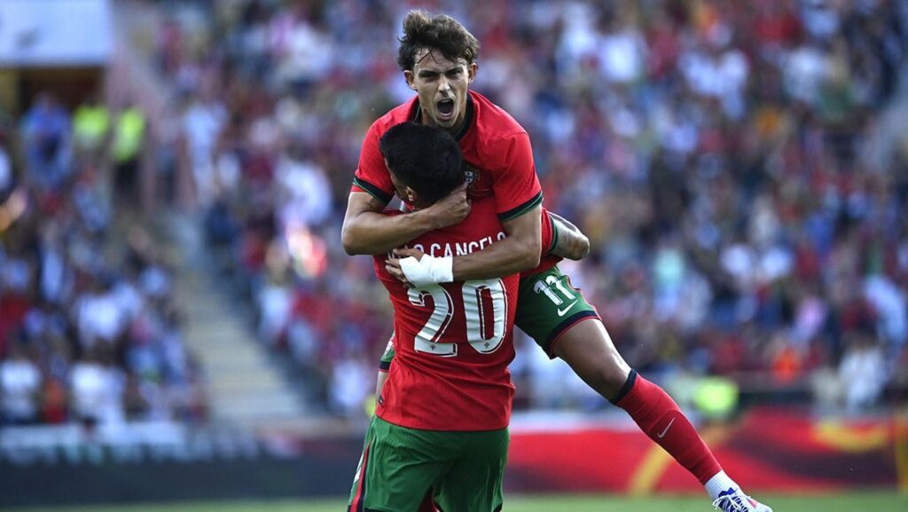 Joao Félix brilla en la goleada de Portugal ante Irlanda (3-0)