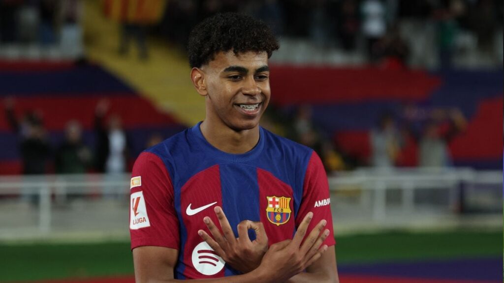 Goleador, líder, regateador… Lamine Yamal no se merece a este Barça