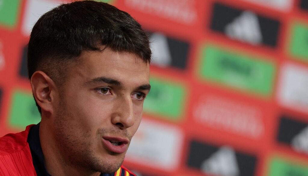 Martín Zubimendi deja claro si habló con Xavi sobre su fichaje por el Barça