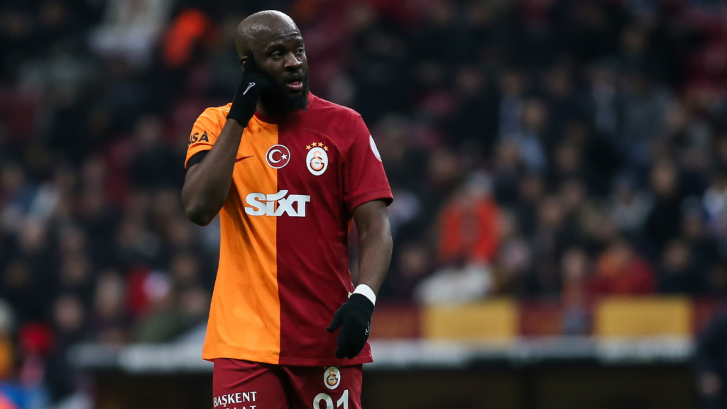 El Barça tiene sobre la mesa la opción de fichar gratis a Tanguy Ndombélé