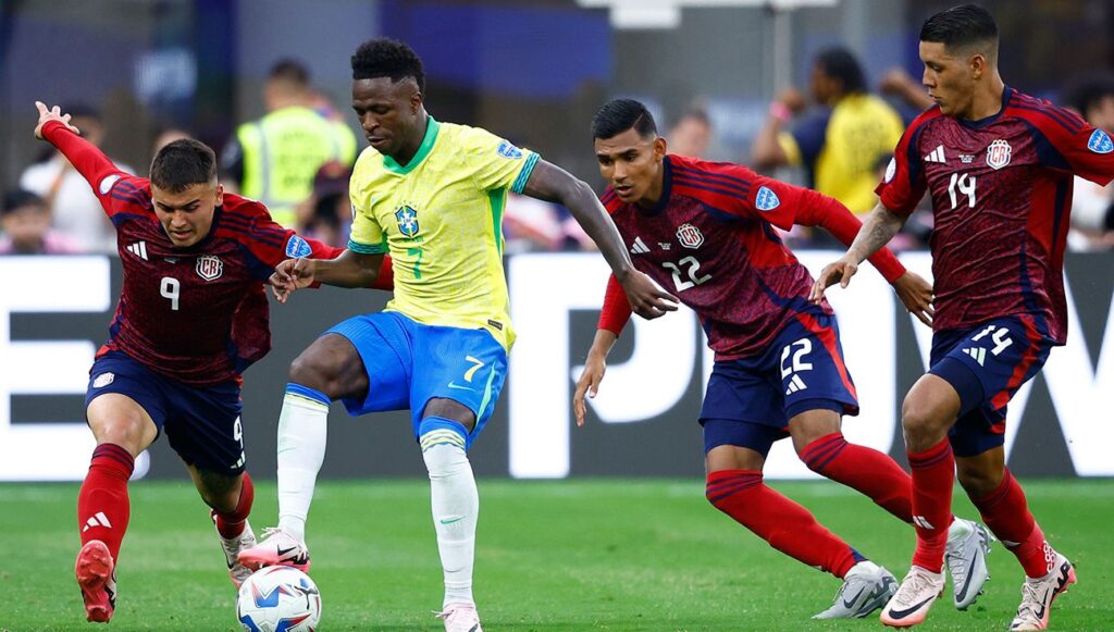 Triste debut en la Copa América de una espesa Brasil ante Costa Rica (0-0)