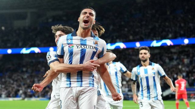 mikel merino real sociedad 