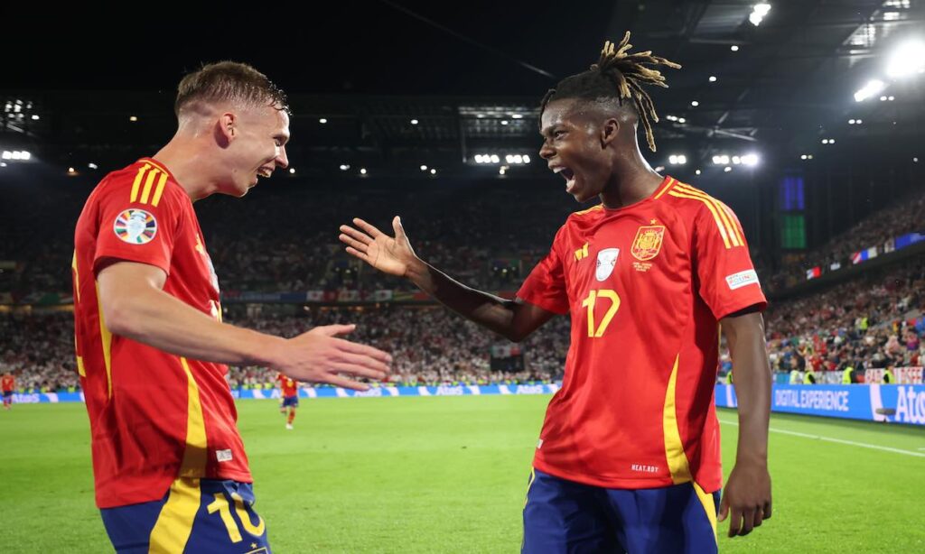 ENCUESTA: ¿A qué jugador ficharías para el FC Barcelona, Nico Williams o Dani Olmo?